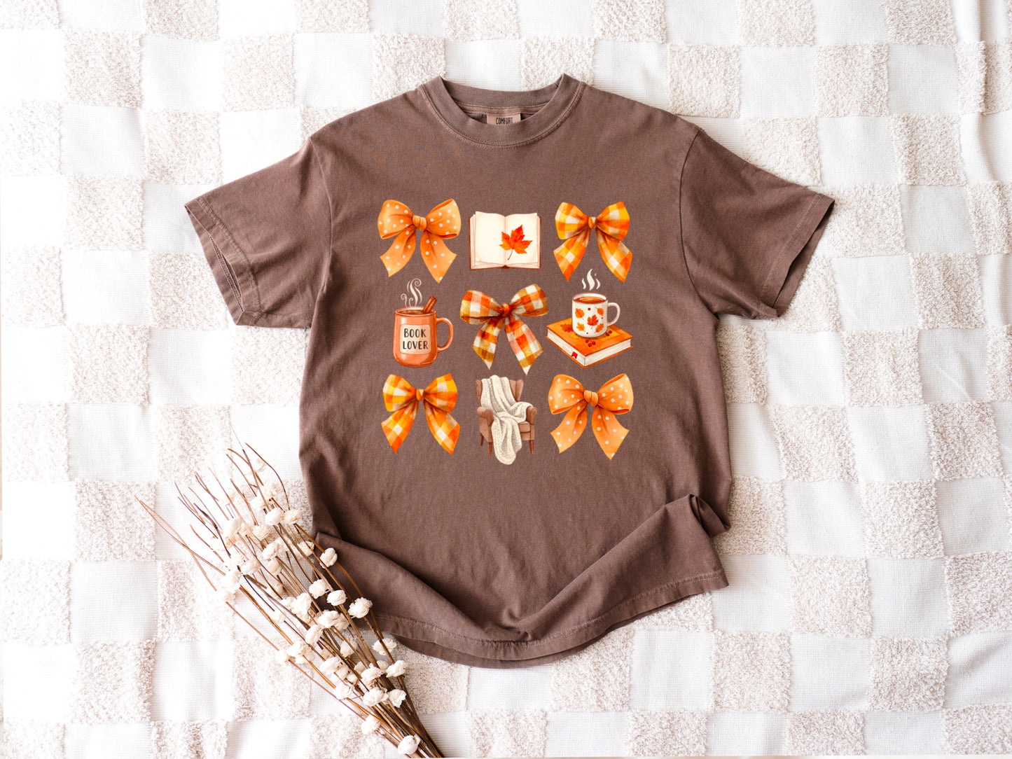 Autumn Vibes Unisex T-Shirt, Cozy Fall Tee, Halloween Top, Thanksgiving Shirt, Gift for Her, Seasonal Apparel